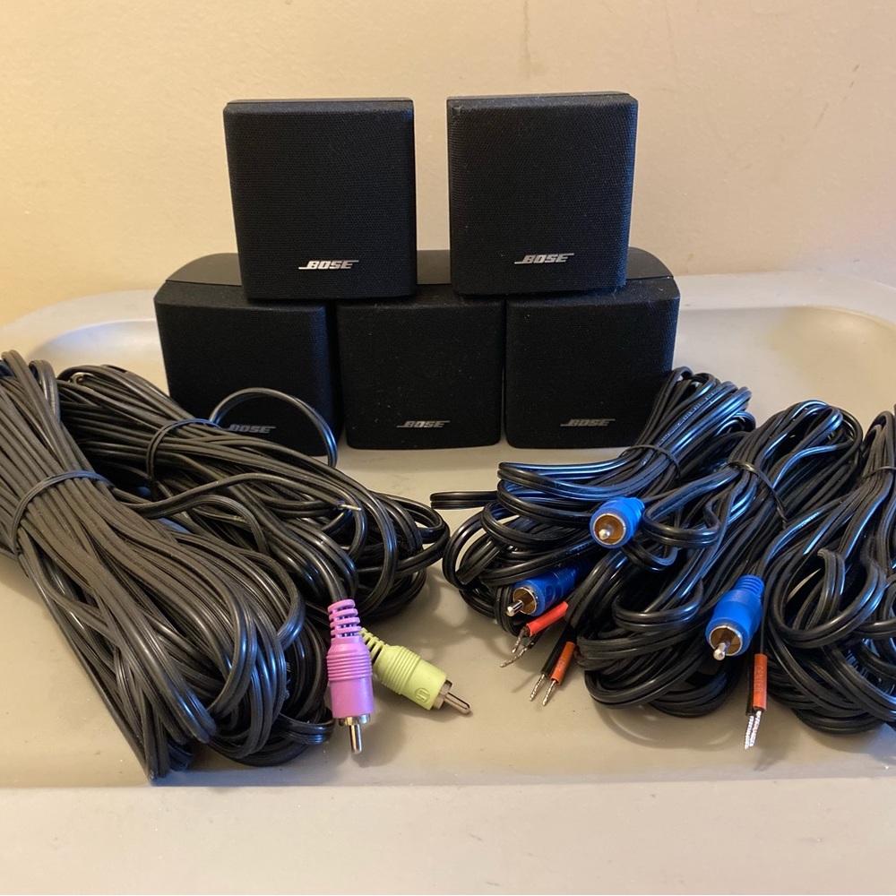 Bose Freespace 3 Surface Satellite Speakers